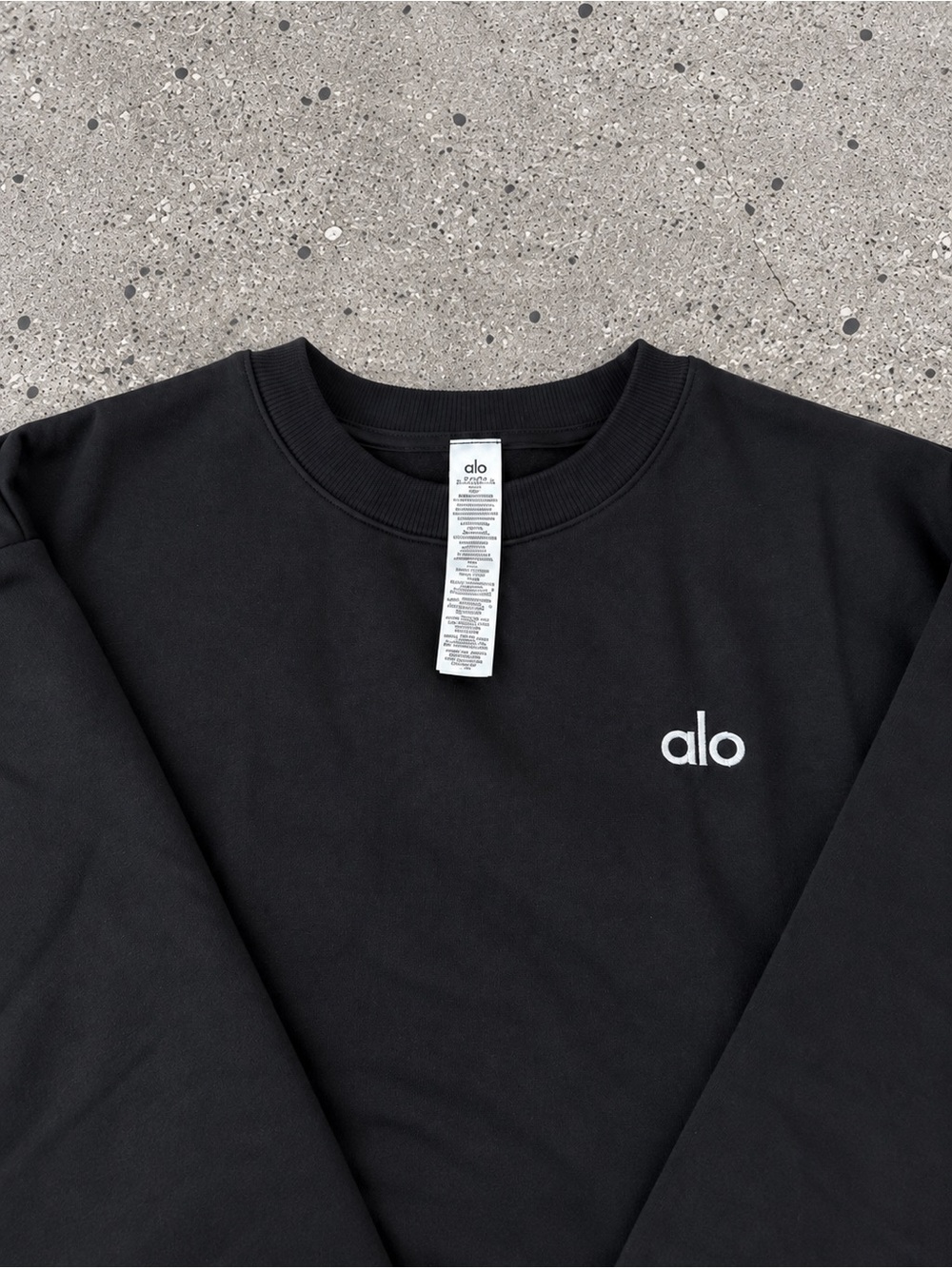 ALO Accolade Crew Neck Pullover Black Sweatshirt NWT - Picture 3 of 6